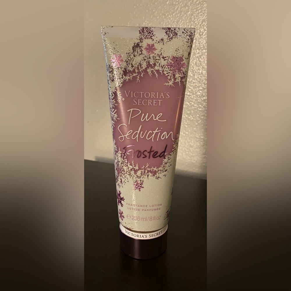 Victoria’s Secret Pure Seduction Frosted Lotion 8oz HTF Limited - Picture 2 of 3